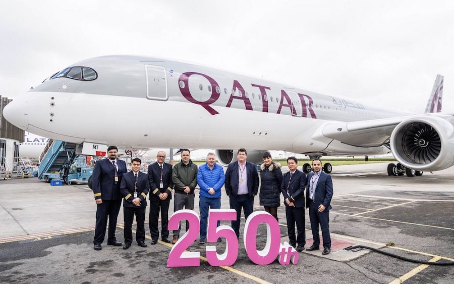 Qatar Airways Stellt 250 Flugzeug In Dienst Aerobuzz De