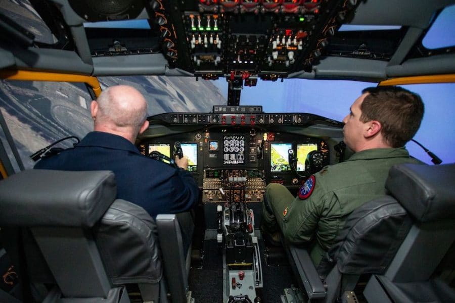 Die Raf Nimmt Rc 135w Rivet Joint Simulator In Betrieb Aerobuzz De