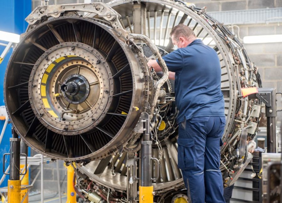Lufthansa Technik Triebwerkswerkstatt in Dublin Aerobuzz.de